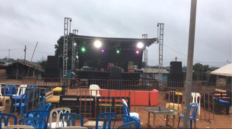 location-de-poduim-6m4m-big-1