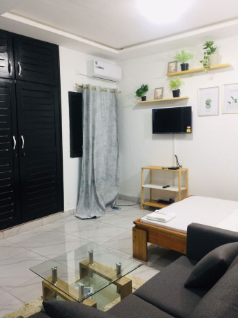 studio-meuble-a-louer-a-marcory-big-0