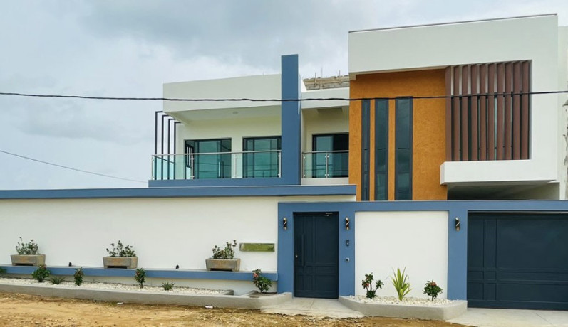 villa-6-pieces-a-vendre-a-bingerville-big-0