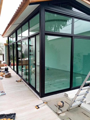 baie-virtee-pvc-abidjan-big-1