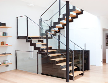 RAMPE D'ESCALIERS INOX VITREE ABIDJAN