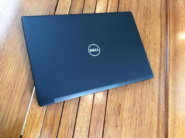 ordinateur-dell-core-i5-performant-leger-facile-a-transporter-225-0747912023-big-0