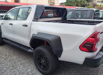 toyota-hilux-gr-sport-small-3