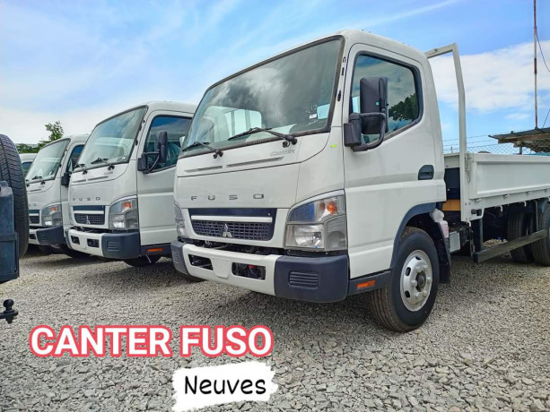 mitsubishi-canter-fuso-big-0