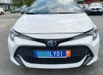 toyota-corolla-hybrid-small-2