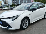 toyota-corolla-hybrid-small-0