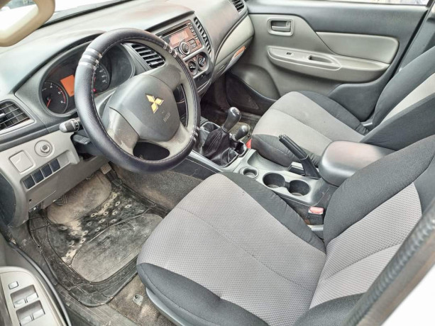 mitsubishi-l200-big-1