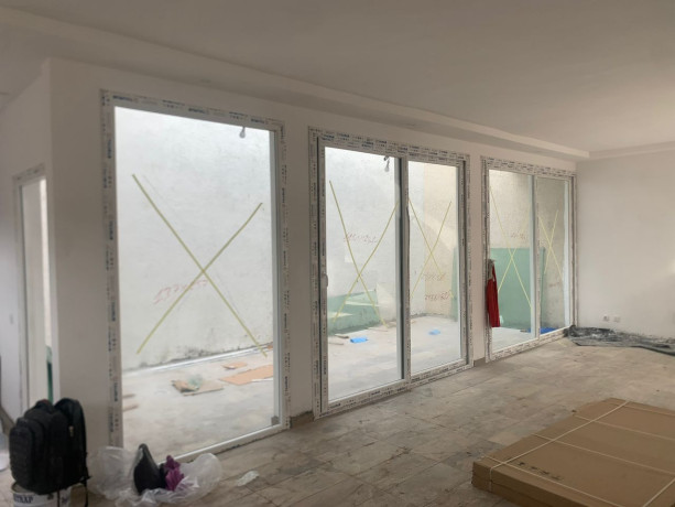 porte-coulissante-pvc-et-aluminium-big-3