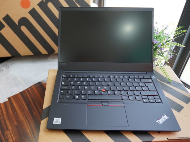 lenovo-thinkpad-core-i3-10e-generation-0747912023-big-2