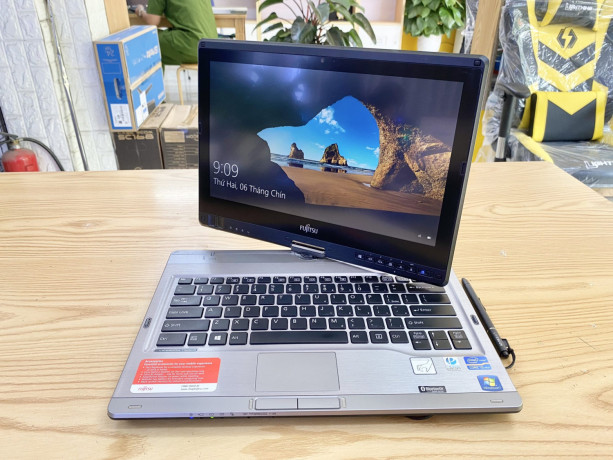 fujitsu-rotatif-tactile-core-i5-0747912023-big-2