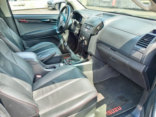 isuzu-x-rider-2021-big-1