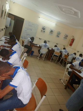 formations-industielles-continues-100-pratiques-big-0