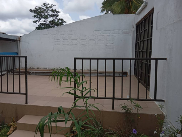 a-louer-villa-basse-4-pieces-a-cocody-2-plateaux-macaci-big-2