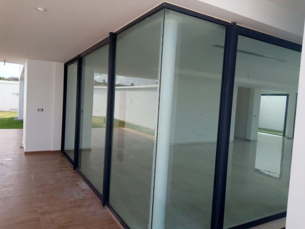 cloisson-bureau-abidjan-big-0