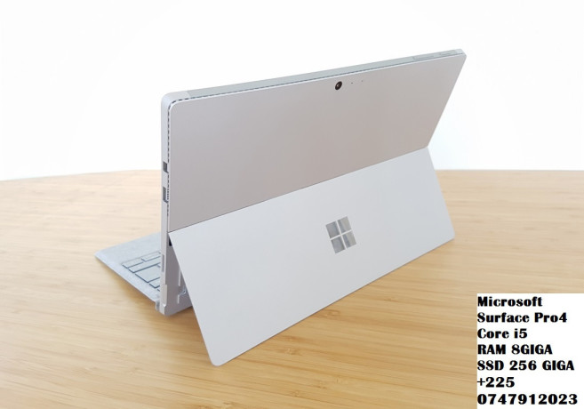 microsoft-surface-pro-core-i5-225-0747912023-big-3