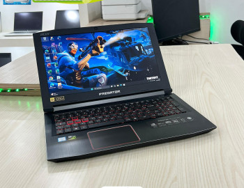 Acer Predator core i7 th gen encore neuf