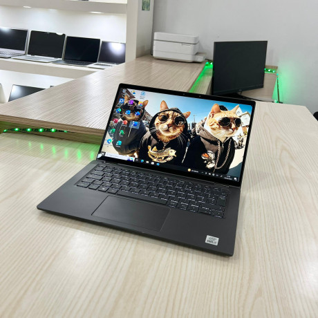 dell-latitude-7410-core-i7-10th-generation-pliable-big-3