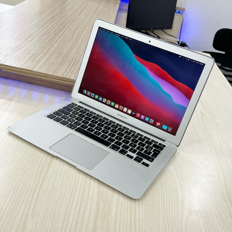 mackbook-air-2013-neuf-dans-carton-4g-ram-128g-ssd-disk-dur-big-4