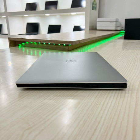 dell-precision-5520-core-i7-7th-gen-16g-ram-512g-disk-dur-nvidia-4g-dedie-big-3