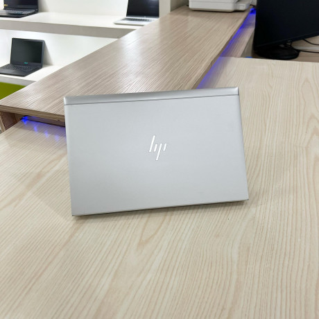 hp-elitebook-830-g7-core-i5-10th-gen-ecranc-tactile-encore-neuf-16g-ram-256g-ssd-disk-dur-big-3