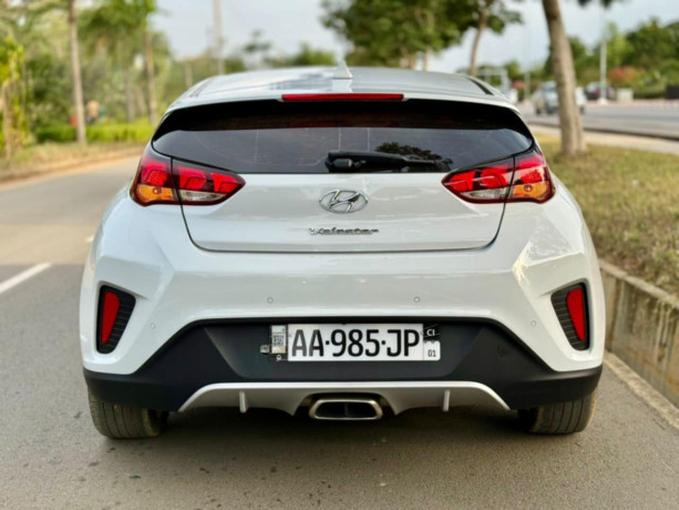 hyundai-veloster-en-vente-big-1