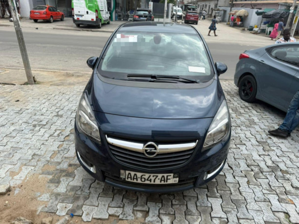 opel-meriva-en-big-0