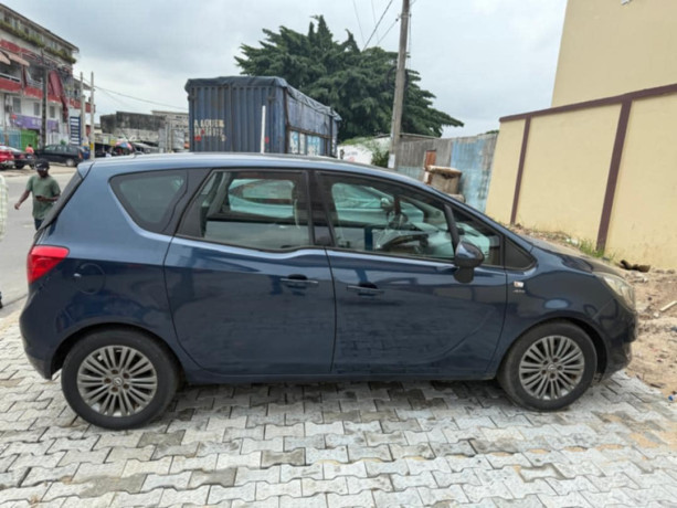 opel-meriva-en-big-1