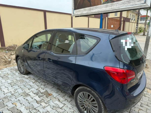 opel-meriva-en-big-2