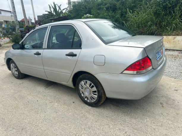 mitsubishi-lancer-en-vente-big-2