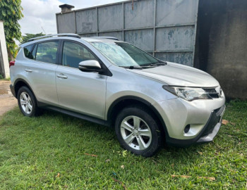 Toyota RAV4 en vente