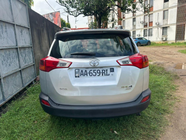 toyota-rav4-en-vente-big-2