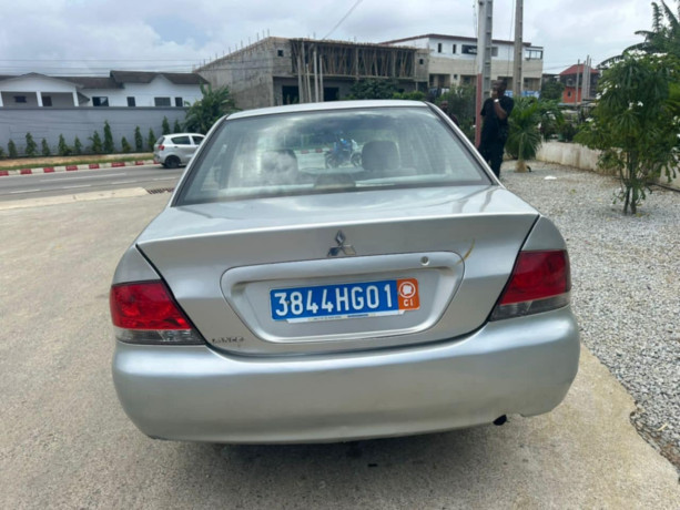 mitsubishi-lancer-en-vente-big-1