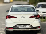 hyundai-elantra-en-vente-small-2