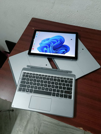 dell-core-i5-detachable-comme-microsoft-surface-pro-0747912023-big-2