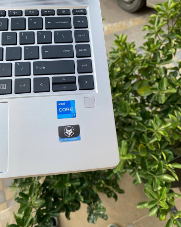 hp-g8-core-i7-11e-generation-225-0747912023-big-1