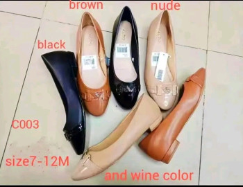 Chaussures à vendre