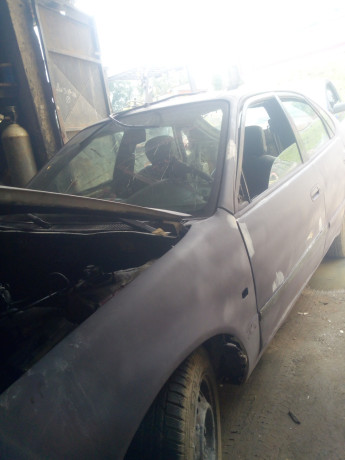 mecanicien-auto-multimarques-competent-disponible-big-1