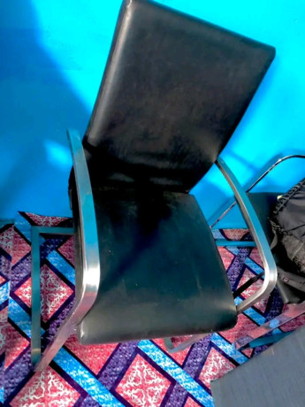 chaises-importees-a-vendre-big-1