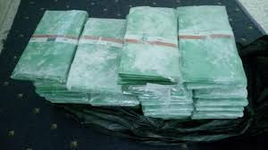 laboratoire-laroche-xavier-center-en-chimie-monetaire-big-2