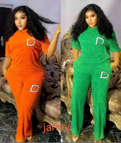 des-vetements-de-qualite-a-vendre-big-0