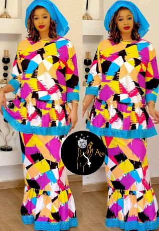 la-classe-avec-le-pagne-africain-cest-incomparable-venez-ramasser-et-soyez-unique-big-1