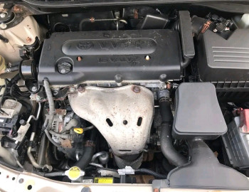 Toyota Camry    Anne 2008