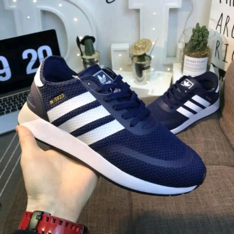 vos-chaussures-a-vendre-big-2