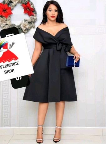 une-jolie-robe-a-vendre-big-2