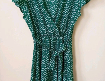 Robe fleurie SHEIN  Taille 40 et 42