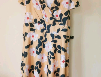 Robe fleurie NO NAME  Taille 46