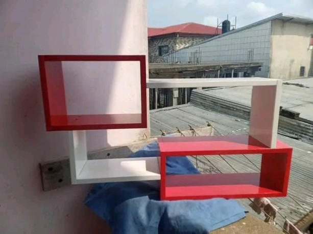 etageres-murales-aux-finitions-parfaites-pour-vos-rangements-et-decorations-disponible-big-1