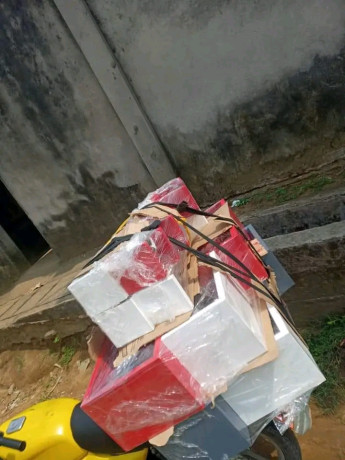 etageres-murales-aux-finitions-parfaites-pour-vos-rangements-et-decorations-disponible-big-0