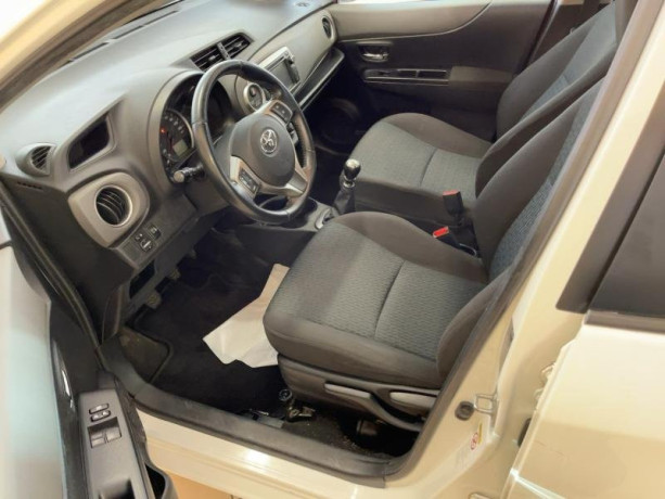 toyota-yaris-tout-confort-a-vendre-big-2