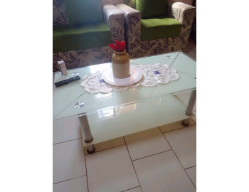 J'aide une amie à  vider sa maison pour cause de déménagement. yaoundé  699686351